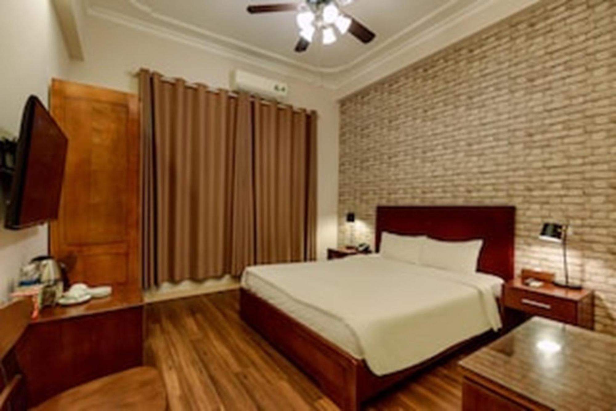 Super Oyo Capital O 1173 Le Grand Hanoi Hotel - The Ruby Esterno foto