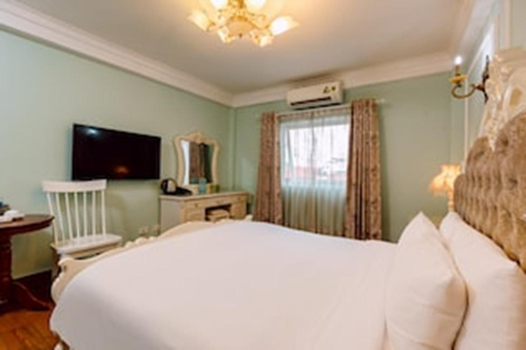 Super Oyo Capital O 1173 Le Grand Hanoi Hotel - The Ruby Esterno foto